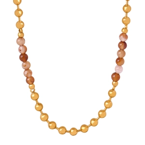 Elegante collana con sfere di metallo dorato e pietre naturali di agata rosso-marrone