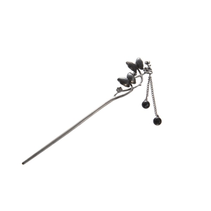 Elegant silver hair pin with black butterflies, pearls and tassels in New Chinese style