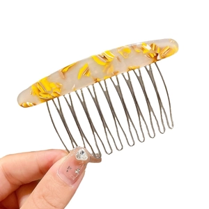 Elegant marble amber pattern hair comb with 12 silver metal teeth for hair styling