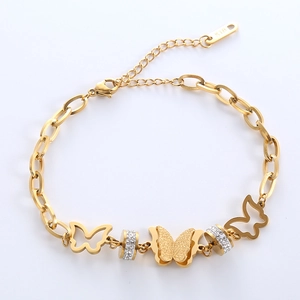Bracelet élégant en acier inoxydable doré 18K avec breloque papillon et cristaux scintillants