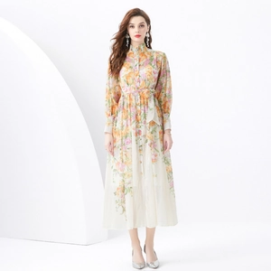 Elegantes Maxikleid Mit Blumenmuster Stehkragen Laternenärmel Polyester A-Linie Knopfleiste Bindegürtel Langes Kleid