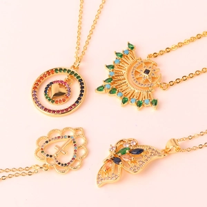 Collana Pendente Rame Placcato Oro 18K Micro Pavé Zircone Colorato Cuore Farfalla Stella Luna Gioielli Moda Donna