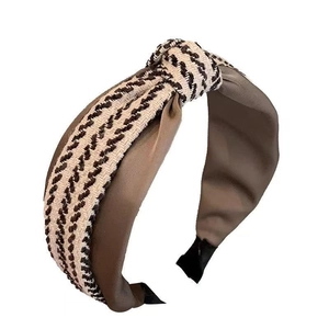 Elegant wide knot headband in tweed fabric and brown satin for a high cranial top look