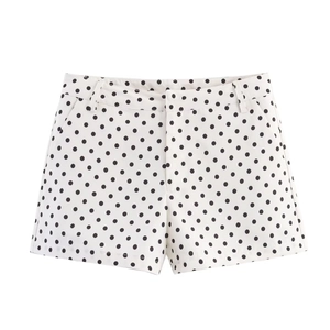 Schickes weißes Damen-Shorts-Set mit schwarzen Punkten, Stehkragen und Kordelzug-Detail