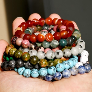 Set di bracciali con perline in pietra naturale, eleganti bracciali impilabili 8mm.