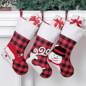 Christmas Stockings Buffalo Plaid Fabric With Faux Fur Cuff Santa Snowman Reindeer Applique Fireplace Decor Gift Bag