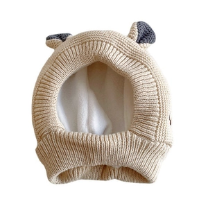 Bonnet d'hiver tricoté pour bébé avec doublure polaire et oreilles beige gris