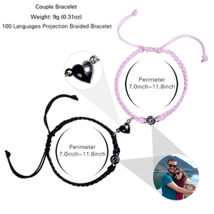 Magnetic heart-shaped couple bracelets with 100 languages I love you projection stone