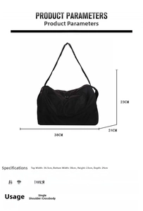 Detailed size chart for black oxford gym bag with measurements and specifications