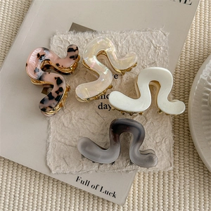 S-Shaped Wave Acetate Hair Claw Clip For Women Small Geometric Metal Hair Clips Elegant French Style Hair Accessories