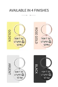 Showcase of engraved keychains in gold, rose gold, silver and black with humor quotes