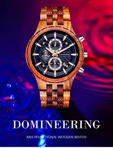 Vue détaillée d'une montre multifonctionnelle en bois montrant le grain et le chronographe