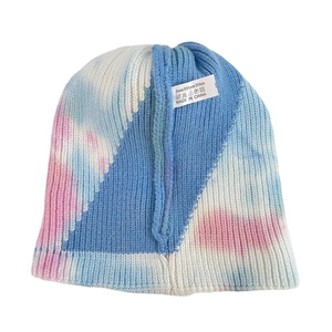 Winter tie-dye knit beanie in blue and pink with a soft pom-pom for men and women