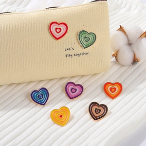 Heart Enamel Brooch Pin Alloy Drip Oil Concentric Gradient Colorful Aesthetic Accessory For Denim Jacket Bag Y2K Style