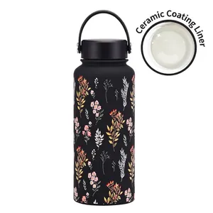 Detail of 1L water bottle showing SUS304 stainless steel with ceramic coating liner