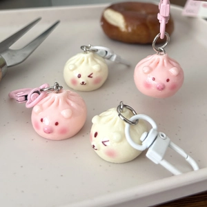 Cute Cartoon Steamed Bun Keychain Resin Pig Bear Shape Food Pendant Bag Decor Accessory Novelty Gift