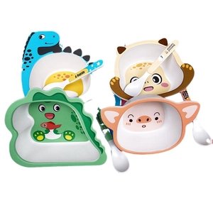 Bamboo fiber kids dining set featuring cute cartoon animal bowls with matching spoons
