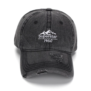 Casquette de baseball en coton délavé gris foncé avec broderie et visière usée