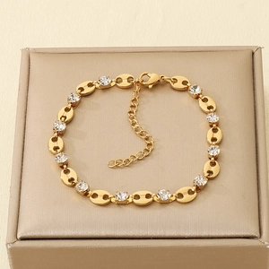 Stainless Steel Pig Nose Link Bracelet With Cubic Zirconia Claw Setting Adjustable Luxury Jewelry For Women