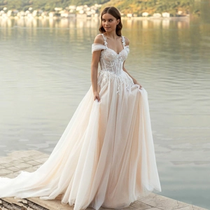 Elegant Off-The-Shoulder Wedding Dress Lace Tulle A-Line Bridal Gown With Train Slim Fit For Women