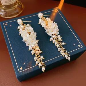 Elegant Flower Tassel Artificial Pearl Dangle Earrings For Women With Silver Earring Post French Vintage Fashion Chic Jewelry Luxury Style