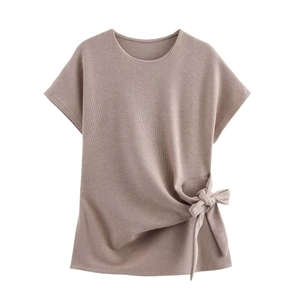 Morandi brown short sleeve knit top with side bow-knot detail and ribbed texture