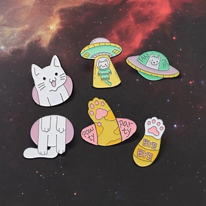 Cartoon Cat Enamel Pin UFO Space Exploration Alloy Brooch Cute Animal Paw Lapel Badge For Clothes Bags Decor