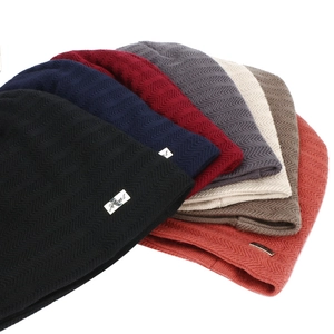 Bonnets en maille épaisse pour femmes avec motif flèche en sept couleurs variées pour l'hiver