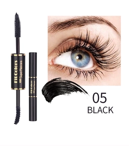 Dual-ended black mascara for volume and curl with product application effect and swatch