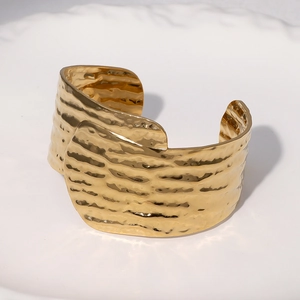 Classic 18k gold plated stainless steel hammered texture open cuff bracelet for women