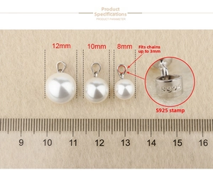 Drei weiße Perlenanhänger in 12mm 10mm und 8mm mit S925 Sterlingsilber Ösen für Ketten