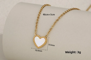 Detailed view of gold heart necklace with dimensions 10.4x9.5mm and 46cm chain length