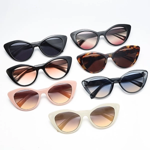 Trendy cat-eye sunglasses for women in multiple colors with stylish gradient lenses