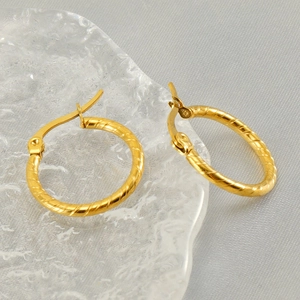 Vintage Twisted Hoop Earrings 18K Gold Plated Stainless Steel Geometric Rope Design For Women Small Niche Fashion