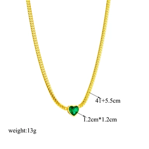 Gold twist chain necklace with green heart pendant featuring 41+5.5cm length dimensions