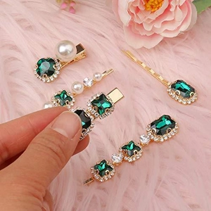 Retro emerald green crystal and pearl hair clip set with five golden hairpins