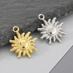 Exquisite sun-shaped titanium steel pendants in gold and silver finish for DIY jewelry