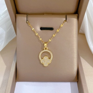 Four Leaf Clover Pendant Necklace Stainless Steel Chain Copper Zirconia Round Ring Elegant Jewelry For Women