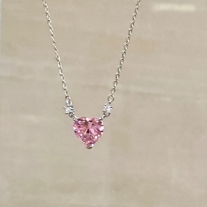 Elegant Pink Heart Zirconia Pendant Necklace For Women Copper Inlaid Clavicle Chain Sweet Minimalist Fashion Jewelry Gift