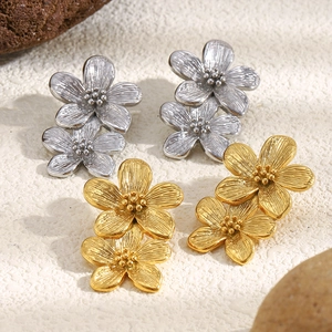 Double Layered Flower Petal Stud Earrings Stainless Steel 18K Gold Plated Retro Niche Fashion For Women