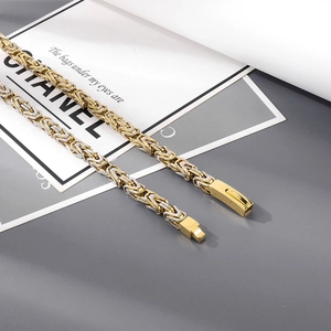 Men's 6mm frosted Byzantine chain necklace set in gold and two-tone finishes