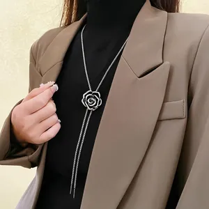 Elegant Black Camellia Flower Brooch And Necklace Enamel Alloy Zircon Rhinestone Vintage Fashion Accessory For Women