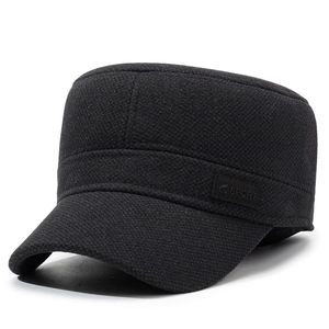 Schwarze gefütterte Army-Kappe für Herren mit G SPORT Patch für warme Wintertage