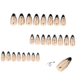 Faux ongles amande 3D avec lignes dorées et pointes françaises noires élégantes