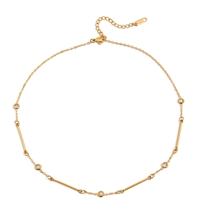 Collier en acier inoxydable plaqué or 18 carats avec oxydes de zirconium ronds