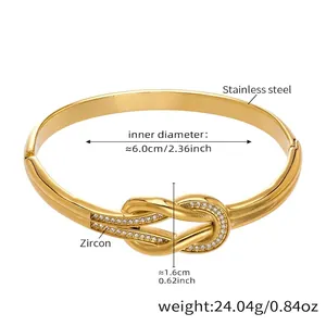 Detail eines Knotearmbands mit Zirkonia, 6,0cm Durchmesser und 24,04g Gewicht