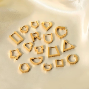 Minimalist Geometric Hoop Earrings Stainless Steel 18K Gold Plated Square Heart Star Letter Huggie Jewelry For Women