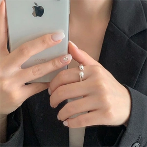 Minimalist 925 sterling silver open ring featuring a pearl and polished metal bead