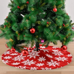 Christmas Tree Skirt And Stockings Plush Snowflake Pattern Holiday Decoration Festive Home Decor Red Grey