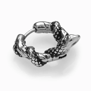 Boucles d'oreilles serpent en argent rétro avec texture d'écailles et style punk
